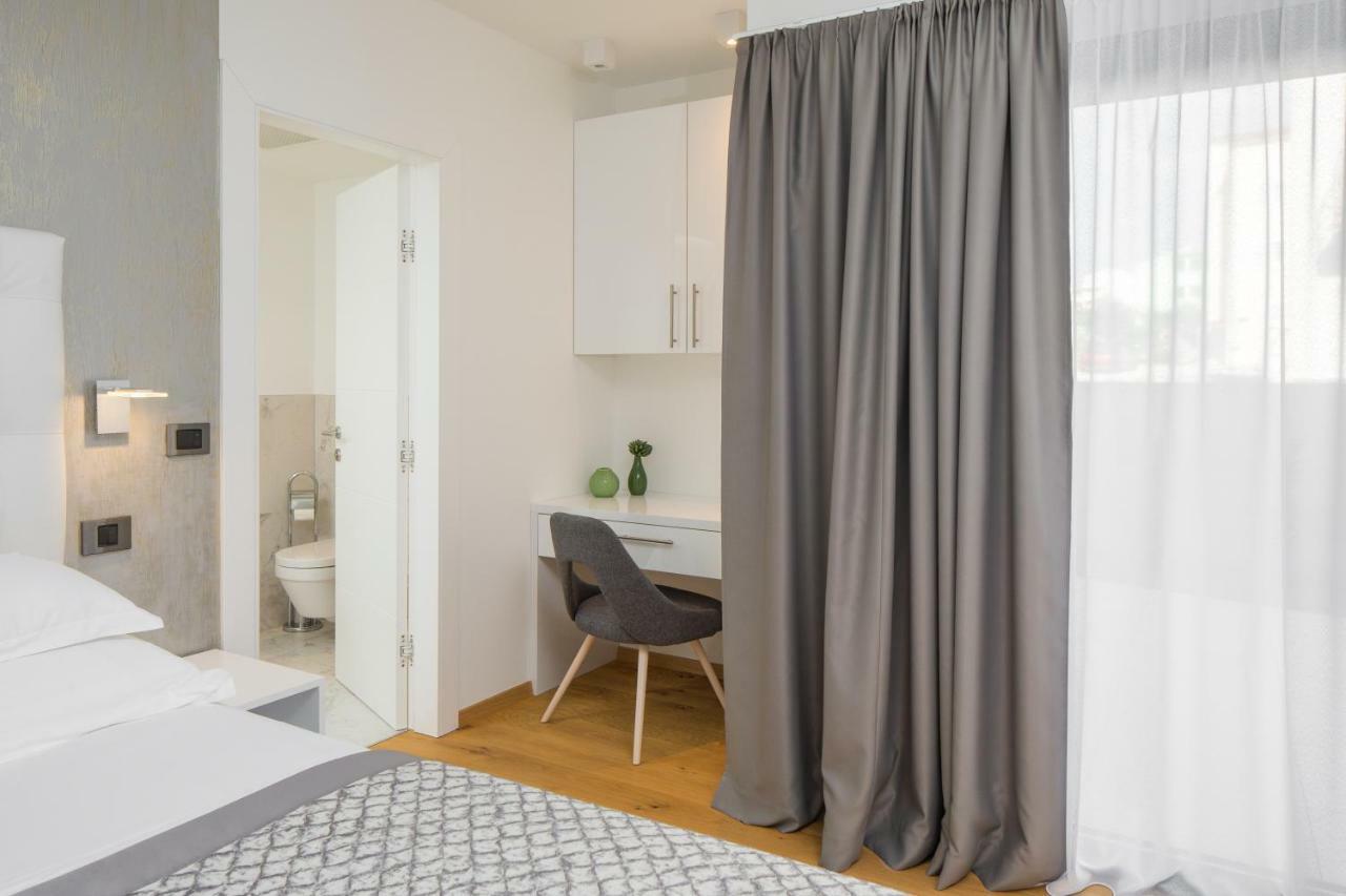Luxury Apartments Baotic 트로기르 외부 사진